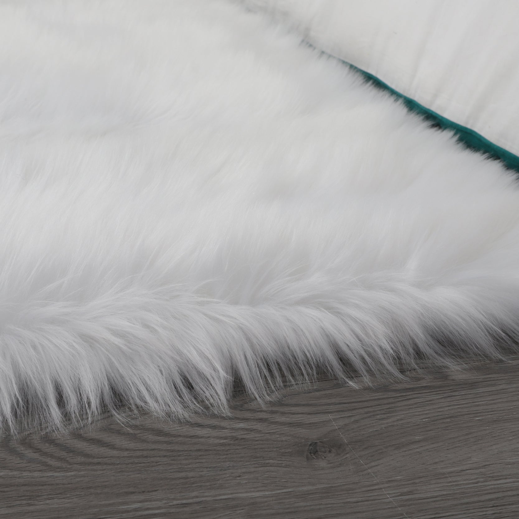 Affordable Fluffy Furnistra Faux Fur Area Rug USA