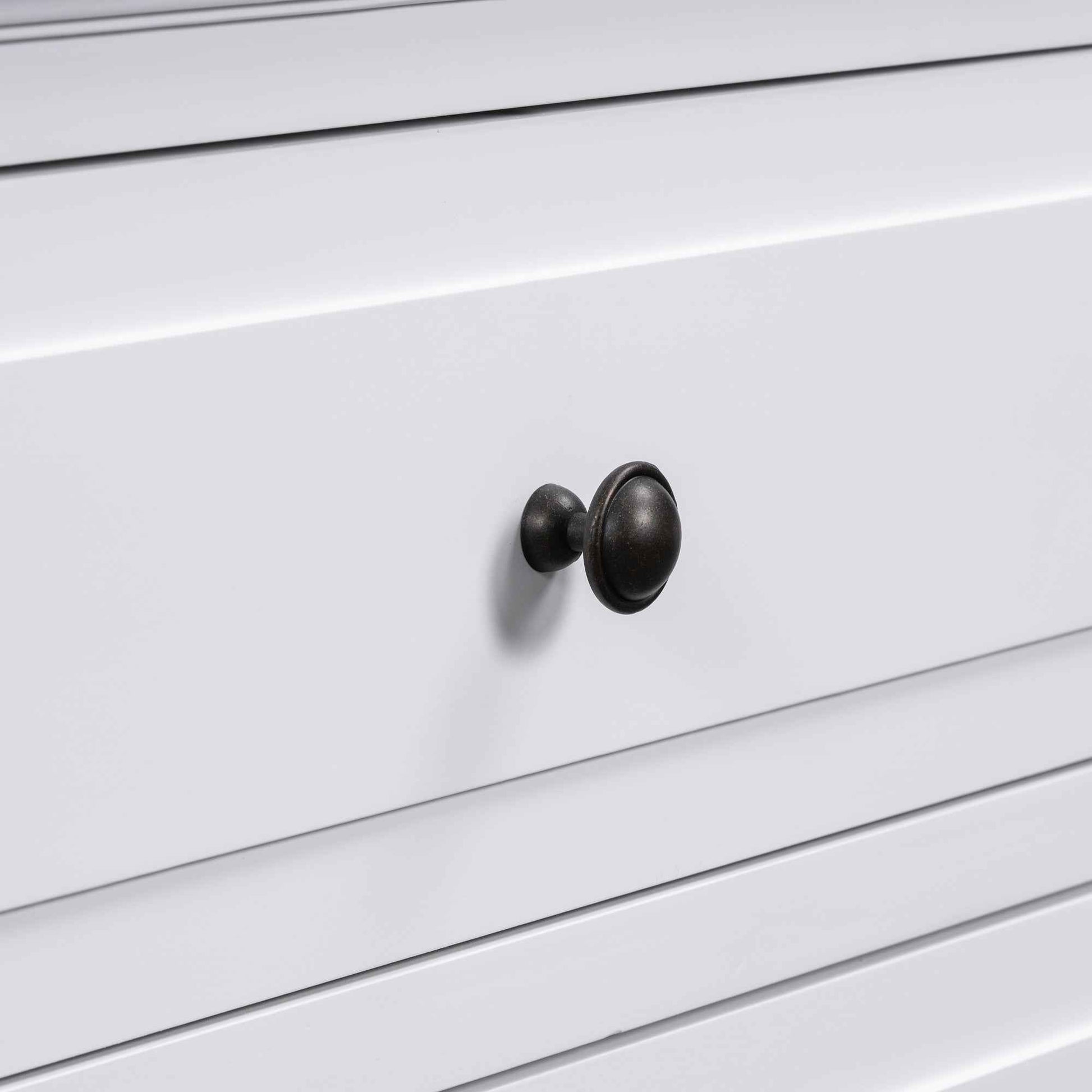 Elegant 5-Drawer Furnistra Bedroom Chest in Crisp White