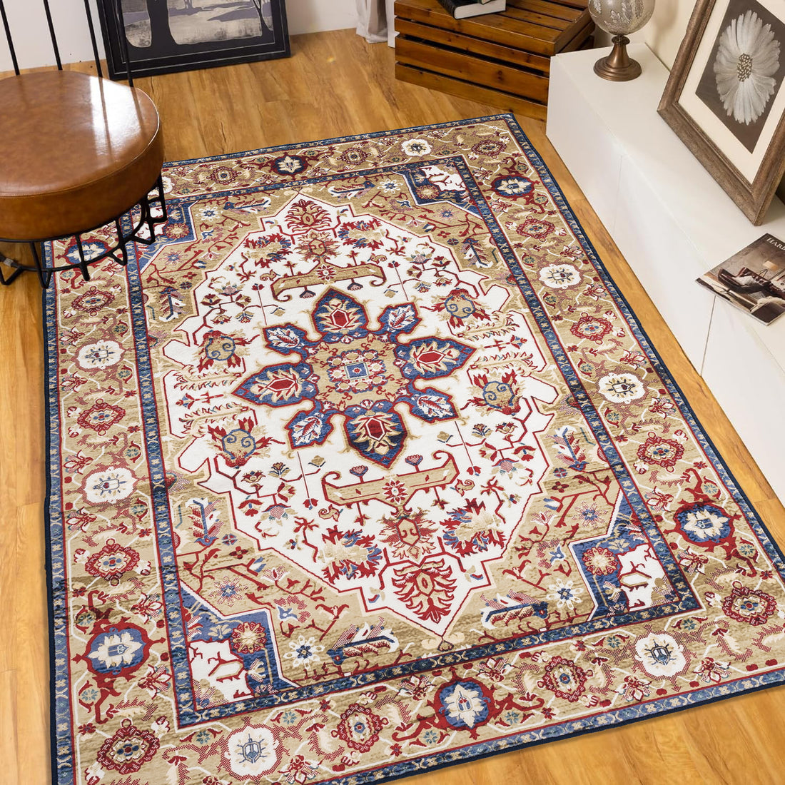 Exquisite Persian Hand-Knotted Floral Rug for Living Room USA