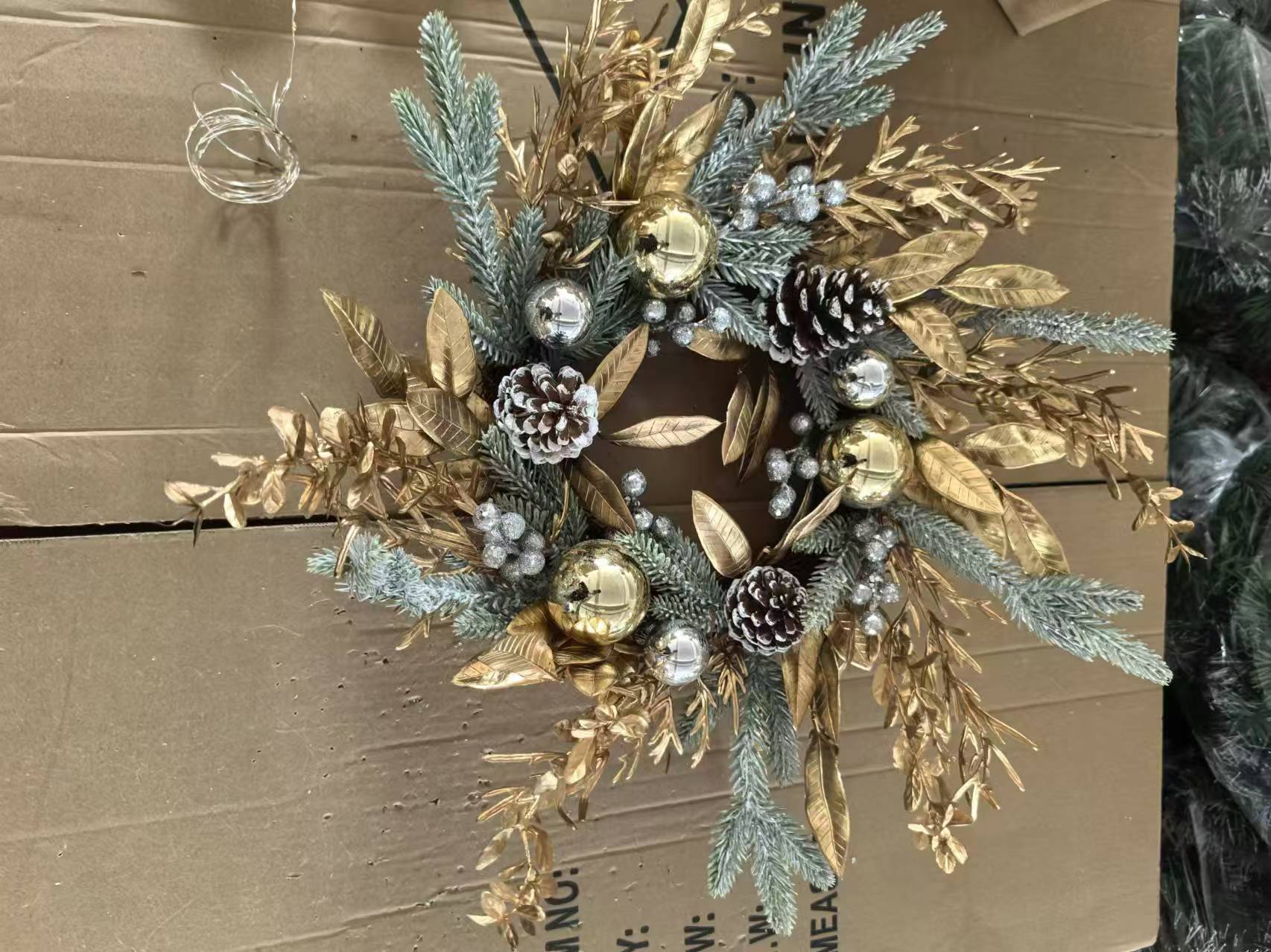 Festive Christmas Wreath with Golden Accents USA