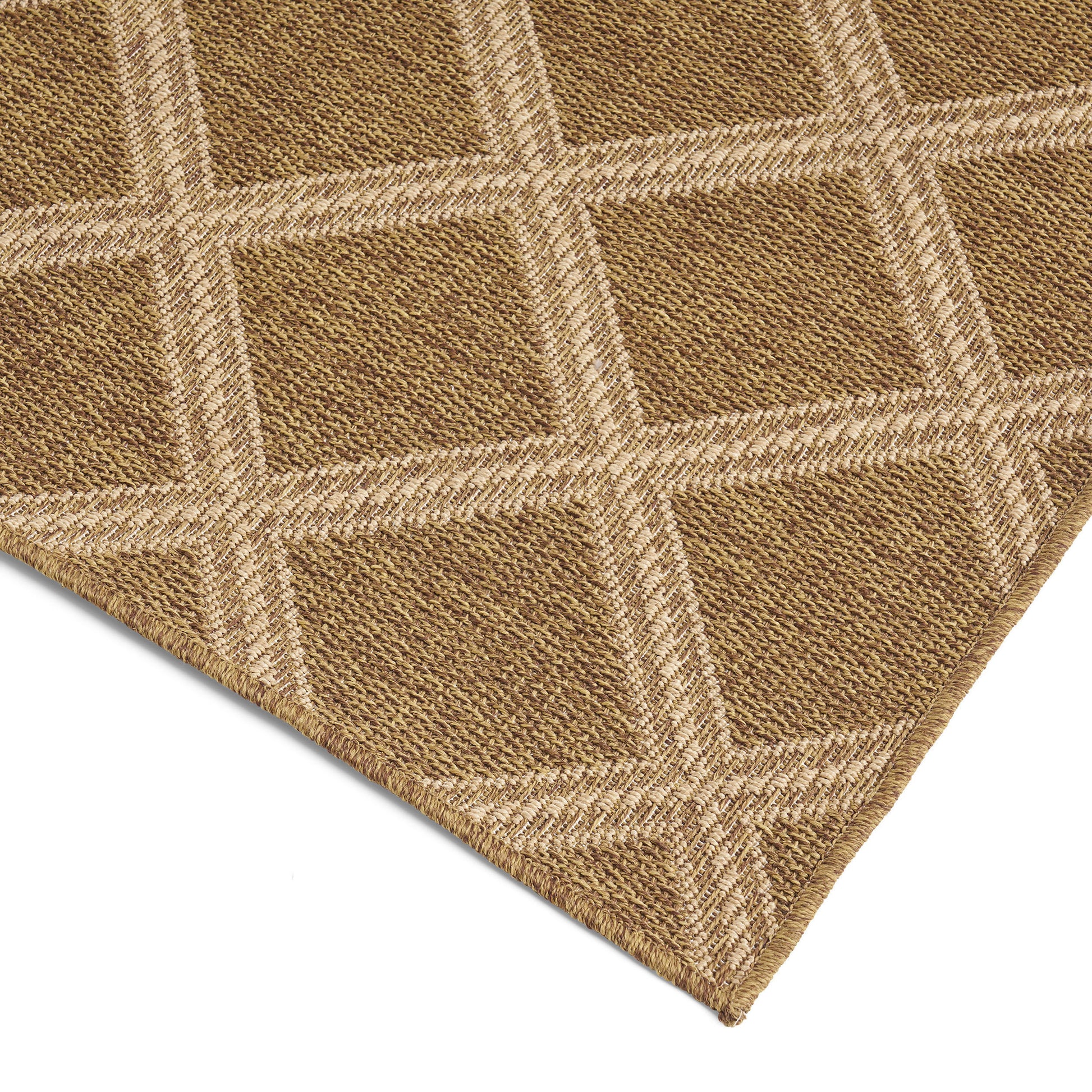 Luxurious Hand-Woven Indoor Outdoor Area Rug - Natural Tan Diamond Pattern USA