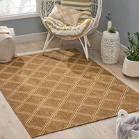 Luxurious Hand-Woven Indoor Outdoor Area Rug - Natural Tan Diamond Pattern USA