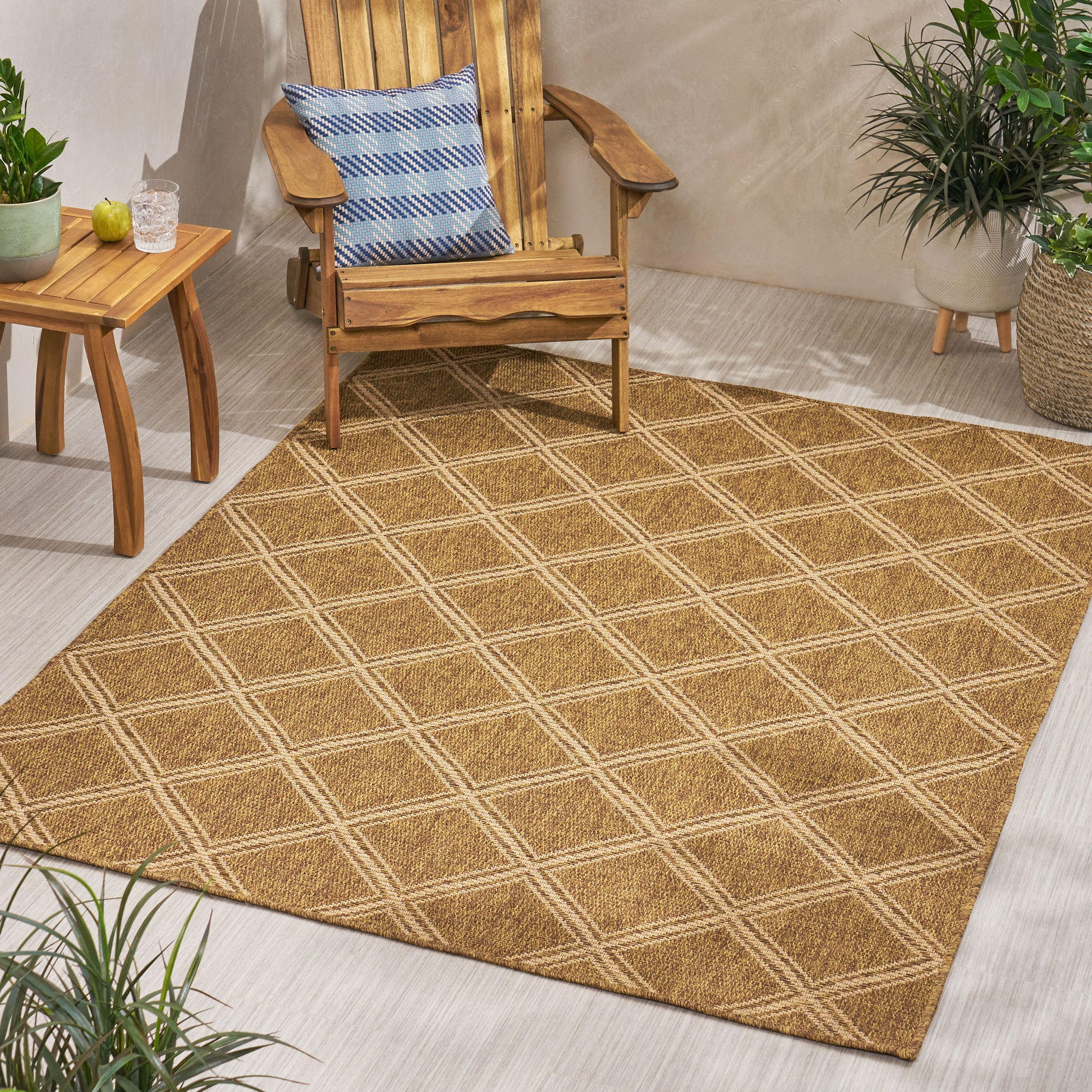 Luxurious Hand-Woven Indoor Outdoor Area Rug - Natural Tan Diamond Pattern USA