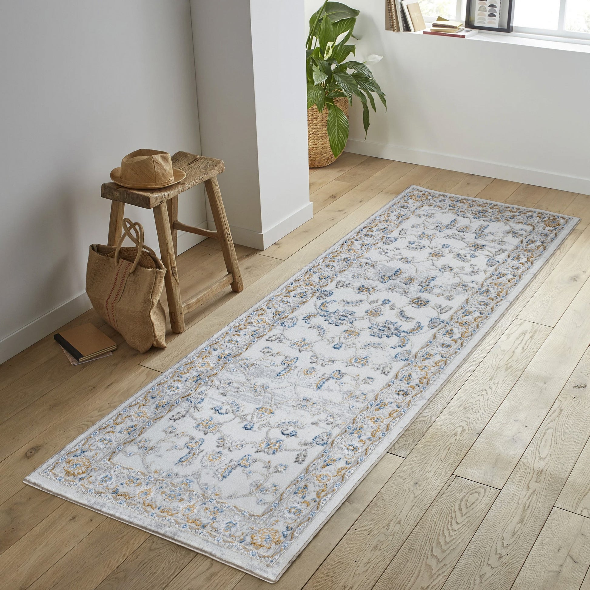 Stunning Transitional Polyester Blue Area Rug USA